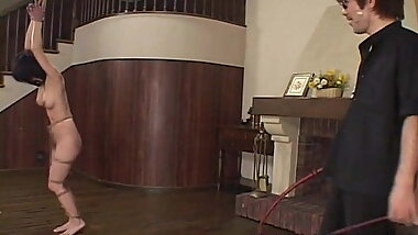 Living room body whipping for the tied up bitch