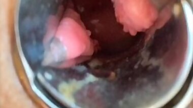 Watching in the vagina with a speculum, Female squirting with two vibes, long anal beads?