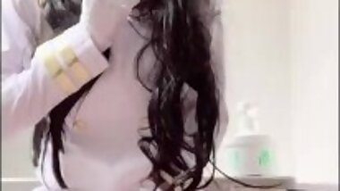 Azur Lane's futanari Atago gives the commander a masturbation ejaculation video!