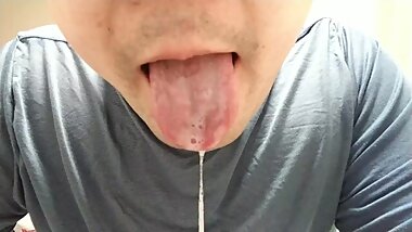 Dripping Saliva of a Japanese Male 20201015