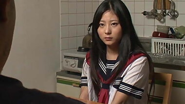 Asian cuttie getting creamed and she gets fucked