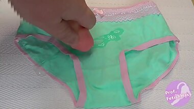 Bukkake on women's panties (green)