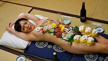 Japanese gal Asuka Ayanami is a food plate, uncensored