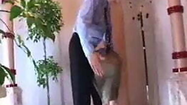 Cane supported learning English