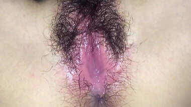 Cumming in Japanese girls pussy