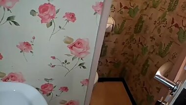 Cheap love hotels in tokyo(Rose design)180minutes/30$?????????