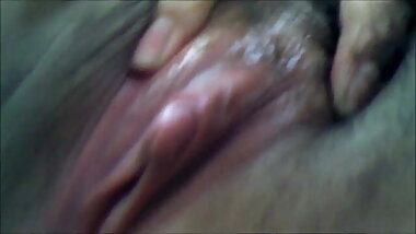 my asian hairy pussy (clit massage2)