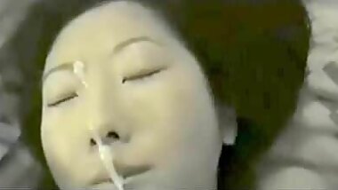 Cute Japanese girl cumshot