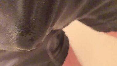 4 Asian(Japanese) amateur man , peeing in panty