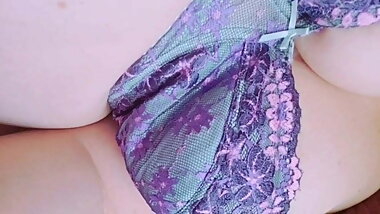 Japanese granny’s courtship behavior