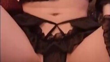 Japanese idol  [Mayuka] leaked. Massage stick and blowjob at the hotel while wearing costumes.