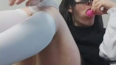 Schoolgirl in knee socks masturbates and does throat fisting
