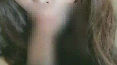 First Gonzo Japanese Amateur Gal-Awkward Sex With A Masochist Man