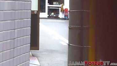 Voyeur outdoor video of urination with hot Japanese babes