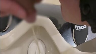 Men's toilet voyeur energetically today