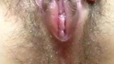 Girl Cums in 43 Seconds!