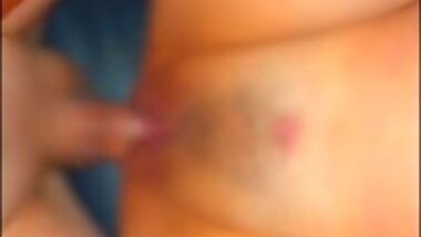 Call a colleague into the car at the end of work and ejaculate