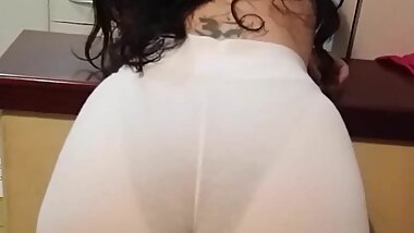 Esposa de leg apertada